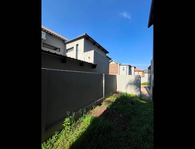 4 BEDROOM PROPERTY TO RENT IN HAZELWOOD